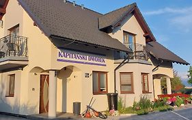 Kapitański Dworek